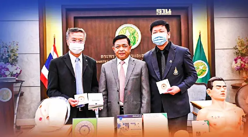 เกษตรฯ สุดเจ๋ง โชว์ “เฝือกประดิษฐ์ยางพาราชิ้นแรกของโลก”