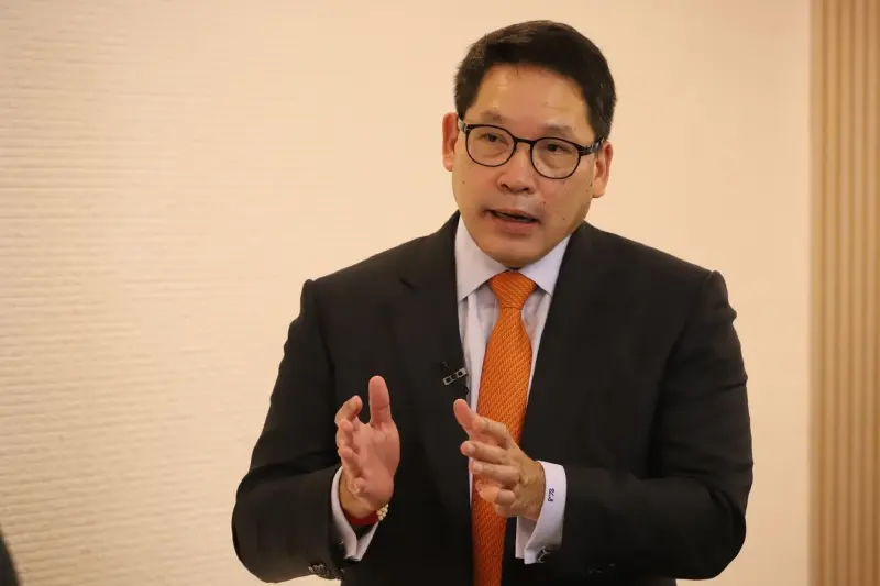 "อุตตม"ห่วง“ดอกเบี้ยพุ่ง เอสเอ็มอีโคม่า”จัดเวทีระดมหาทางออก 11 ส.ค.นี้