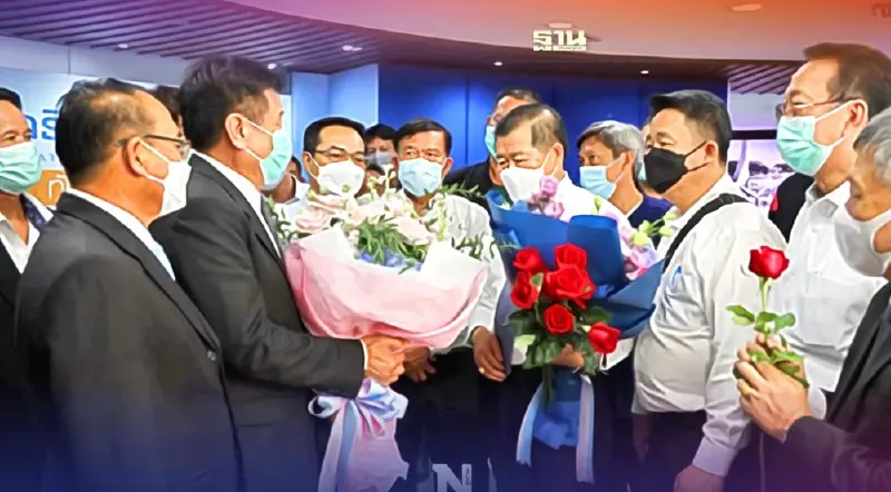 ปชป.ร่วมให้กำลังใจ"นิพนธ์"ยกเป็นตัวอย่างนักการเมืองประชาธิปไตย