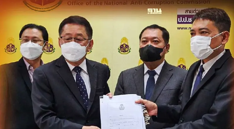 ฝ่ายค้านยื่น ป.ป.ช. เอาผิด "บิ๊กตู่ -จุรินทร์" ทุจริตต่อหน้าที่ ทำรัฐเสียหาย ฝ่ายค้านยื่น ป.ป.ช. เอาผิด "บิ๊กตู่ -จุรินทร์" ทุจริตต่อหน้าที่ ทำรัฐเสียหาย