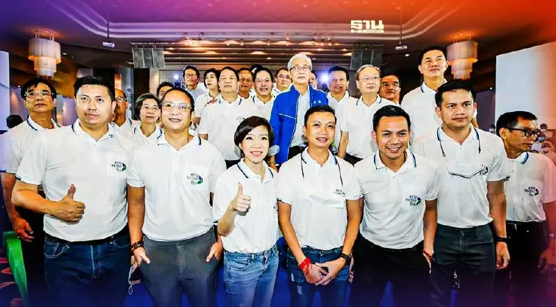 “สนธิรัตน์“ขอบคุณ“สมคิด จาตุศรีพิทักษ์”ร่วมสร้างอนาคตไทยกอบกู้เศรษฐกิจ