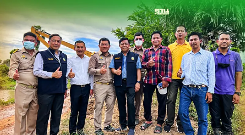“อลงกรณ์” นำทีมชลประทานลอกคลองป้องกันน้ำท่วมเพชรบุรี “อลงกรณ์” นำทีมชลประทานลอกคลองป้องกันน้ำท่วมเพชรบุรี