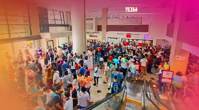 คนไทยใจบุญบริจาคเลือดคิวยาว 400 ราย แน่นอาคาร ขอทยอยบริจาควันถัดไป คนไทยใจบุญบริจาคเลือดคิวยาว 400 ราย แน่นอาคาร ขอทยอยบริจาควันถัดไป