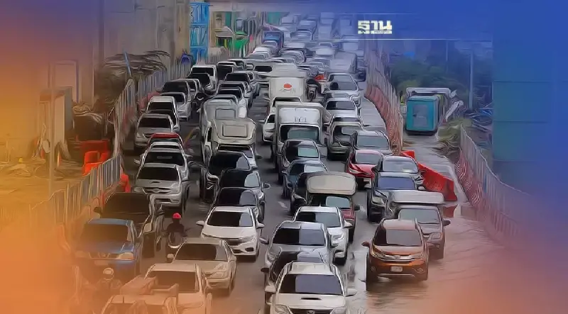 ฝนถล่มกรุง รถติดหนักทั่วกทม. เช็คเส้นทางการจราจรสายไหนสาหัส น้ำท่วม