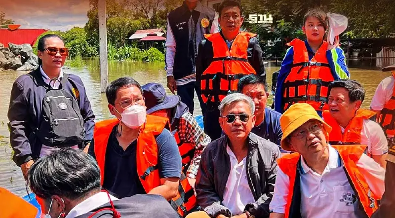 “สนธิรัตน์”จี้กกต.ทบทวนกฎเหล็กคุมนักการเมืองช่วยน้ำท่วม