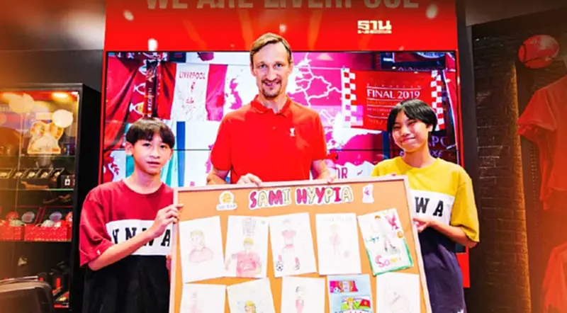 ซีอาร์ซี สปอร์ต ร่วมแฟนหงส์แดง แบ่งปันเสื้อเก่า เสริมสุขภาพง-แรงใจเด็ก ๆ ซีอาร์ซี สปอร์ต ร่วมแฟนหงส์แดง แบ่งปันเสื้อเก่า เสริมสุขภาพง-แรงใจเด็ก ๆ