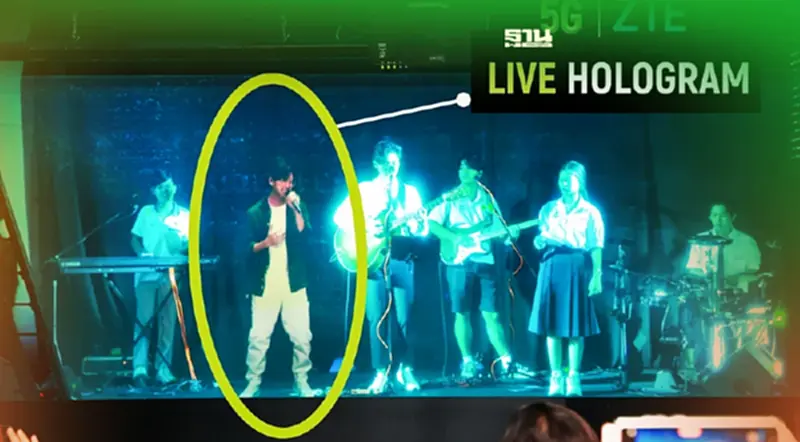 AIS 5G ย้ำผู้นำนวัตกรรม จับมือ ZTE โชว์ LIVE Hologram AIS 5G ย้ำผู้นำนวัตกรรม จับมือ ZTE โชว์ LIVE Hologram