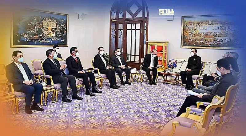 บิ๊กเอกชน พบนายกฯ ชง 69 ข้อแก้เงินเฟ้อ-เศรษฐกิจ หนุนจัด APEC 2022