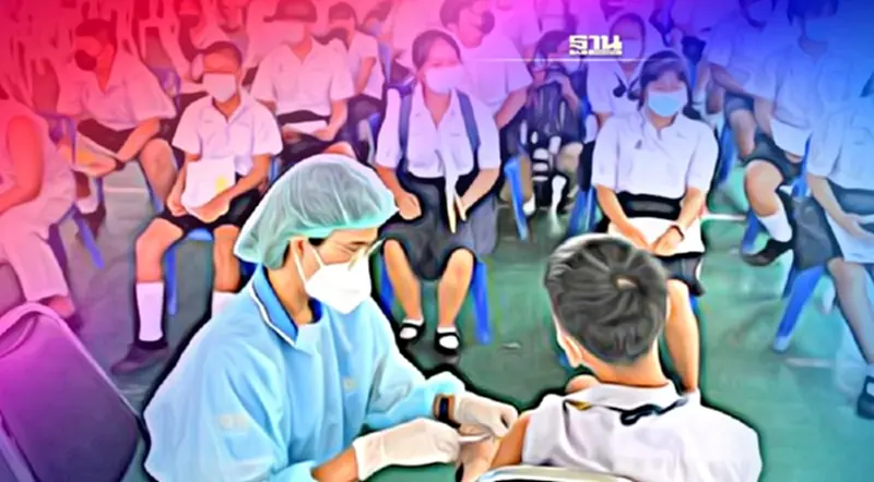 เริ่มแล้ว! ฉีดวัคซีนโควิดเด็ก 6 เดือน-4 ปี ยึดสมัครใจ ไม่มีผลต่อการเข้าเรียน เริ่มแล้ว! ฉีดวัคซีนโควิดเด็ก 6 เดือน-4 ปี ยึดสมัครใจ ไม่มีผลต่อการเข้าเรียน