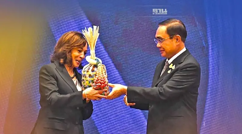 ปิดฉากประชุม APEC 2022 “พล.อ ประยุทธ์” ส่งไม้ต่อให้สหรัฐอเมริกา ปิดฉากประชุม APEC 2022 “พล.อ ประยุทธ์” ส่งไม้ต่อให้สหรัฐอเมริกา