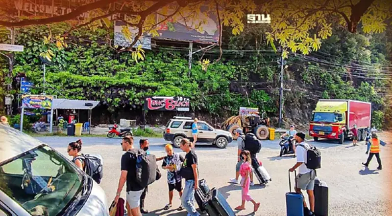 ตราดครึกครื้น"ทัวริสต์ฝรั่ง-ไฮโซกัมพูชา"มาแน่นเมือง ตราดครึกครื้น"ทัวริสต์ฝรั่ง-ไฮโซกัมพูชา"มาแน่นเมือง