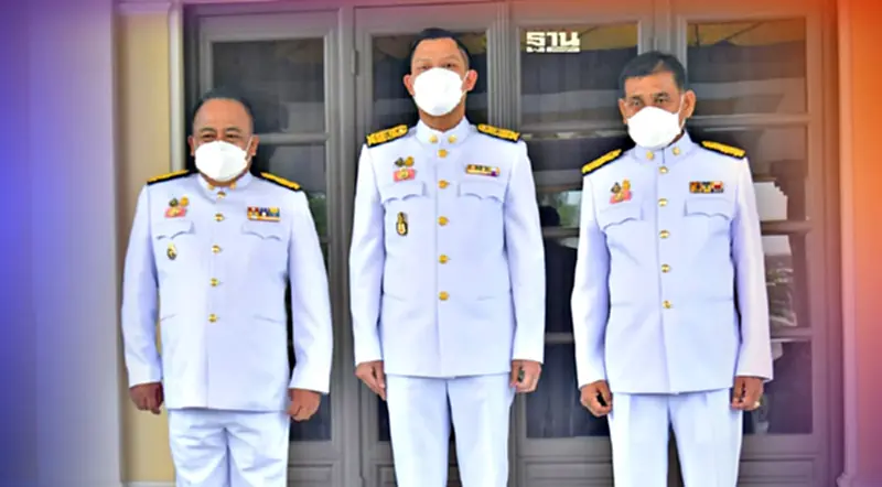 ประมวลภาพ 3 รัฐมนตรีใหม่เข้าทำเนียบครั้งแรก ก่อนเข้าเฝ้าถวายสัตย์ฯ ประมวลภาพ 3 รัฐมนตรีใหม่เข้าทำเนียบครั้งแรก ก่อนเข้าเฝ้าถวายสัตย์ฯ