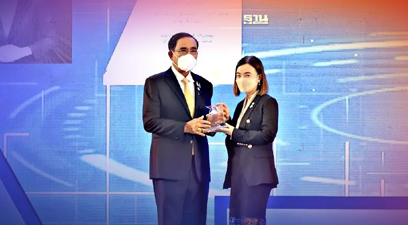 นายกฯ มอบโล่องค์กรสนับสนุนคนพิการดีเด่นแก่ 13 บริษัทในกลุ่มซีพีเอฟ