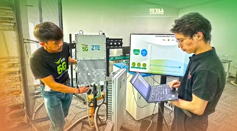 AIS-ZTE ทดสอบ URLLC โชว์ความหน่วงต่ำ 1 มิลลิวินาทีบน 5G คลื่น 2.6 GHz AIS-ZTE ทดสอบ URLLC โชว์ความหน่วงต่ำ 1 มิลลิวินาทีบน 5G คลื่น 2.6 GHz