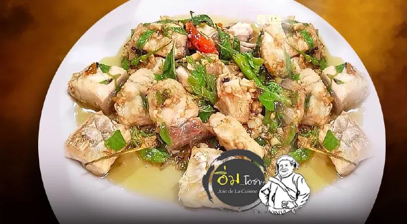 ปลาผัดกะเพรา