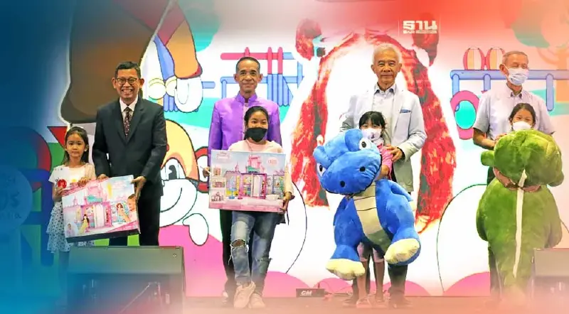 “สุวัจน์”ขอผู้ใหญ่ปลูกฝังความคิดสร้างสรรค์-เป็นตัวอย่างที่ดีให้เด็ก