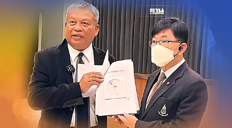 วัชระ ยื่นคลิปเด็ด ให้อสส.สั่งรื้อคดี"ตู้ห่าว"