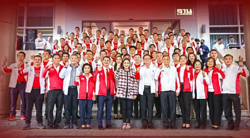เพื่อไทย เปิดตัว 61 ผู้สมัคร ส.ส. "หวังศุภกิจโกศล" ร่วมดันโคราชแลนด์สไลด์ เพื่อไทย เปิดตัว 61 ผู้สมัคร ส.ส. "หวังศุภกิจโกศล" ร่วมดันโคราชแลนด์สไลด์