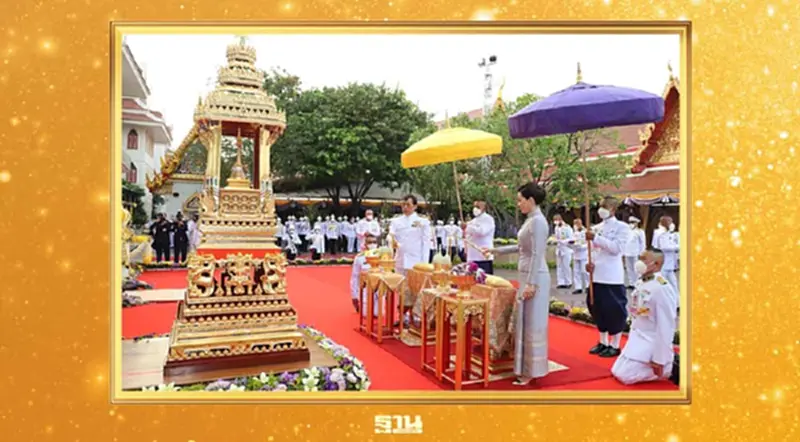 ในหลวง พระราชินี ทรงประกอบพิธีสมโภช “พระพุทธธรรมกายเทพมงคล” ในหลวง พระราชินี ทรงประกอบพิธีสมโภช “พระพุทธธรรมกายเทพมงคล”