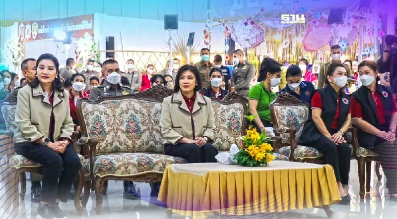 สมาคมแม่บ้านตำรวจ เยี่ยมชม OPOP และกิจการแม่บ้านตำรวจภูธรภาค 7