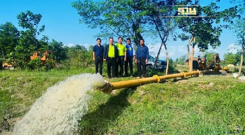 ลงพื้นที่ติดตั้งเครื่องสูบน้ำเคลื่อนที่