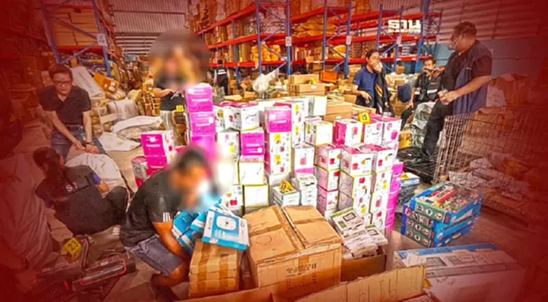 "สมอ." บุกทลายโกดังสินค้าเถื่อน 23,000 ชิ้นมูลค่ากว่า 7 ล้านบาท "สมอ." บุกทลายโกดังสินค้าเถื่อน 23,000 ชิ้นมูลค่ากว่า 7 ล้านบาท