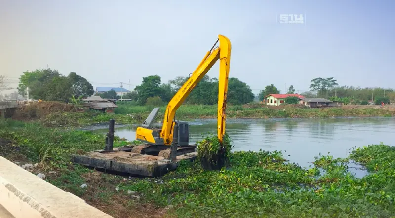 ชป.ลุย...กำจัดวัชพืช สิ่งกีดขวางทางน้ำ เพิ่มศักยภาพการส่งน้ำและลดปัญหาคุณภาพน้ำ