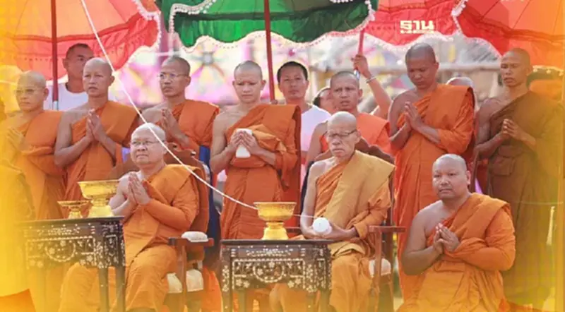 หล่อพระพุทธะปฏิมา ”พระเจ้าองค์แสนทองมา” องค์ศักดิ์สิทธิ์ในตำนาน หล่อพระพุทธะปฏิมา ”พระเจ้าองค์แสนทองมา” องค์ศักดิ์สิทธิ์ในตำนาน