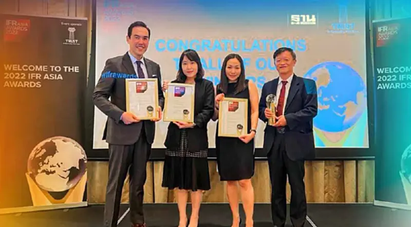 "บีทีเอส กรุ๊ปฯ คว้ารางวัล ESG Bond of the Year "บีทีเอส กรุ๊ปฯ คว้ารางวัล ESG Bond of the Year