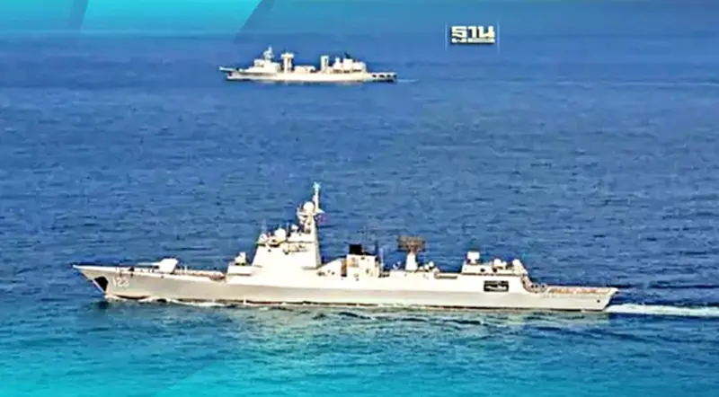 กองทัพเรือจีนเตรียม 'เปิดค่ายทหาร' โชว์เรือรบหลากรุ่น กองทัพเรือจีนเตรียม 'เปิดค่ายทหาร' โชว์เรือรบหลากรุ่น
