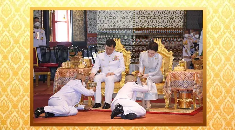 ในหลวง พระราชินี ทรงบำเพ็ญพระราชกุศลพระราชพิธีสงกรานต์ 2566