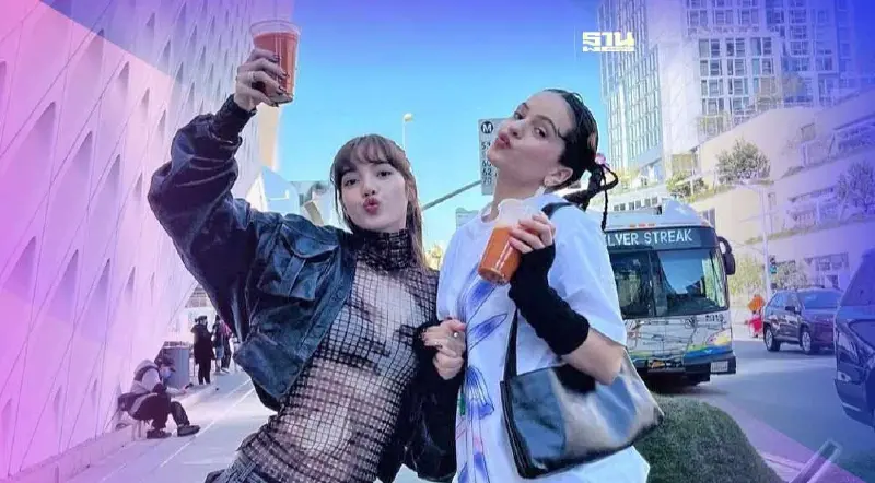 "ลิซ่า BLACKPINK" โพสต์ภาพคู่ศิลปินดัง ROSALIA ดื่มชาไทย ขายดีแน่นอน