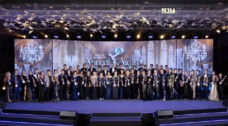 อลิอันซ์ อยุธยา มอบรางวัลคุณวุฒิยอดเยี่ยมประจำปี 2565 ภายใต้แนวคิด “วันแห่งเกียรติยศ” อลิอันซ์ อยุธยา มอบรางวัลคุณวุฒิยอดเยี่ยมประจำปี 2565 ภายใต้แนวคิด “วันแห่งเกียรติยศ”