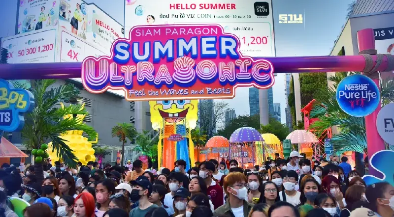 ฉลองสงกรานต์คึกคักทั่วกรุง คลื่นมหาชนสนุกทะลักสยามพารากอน