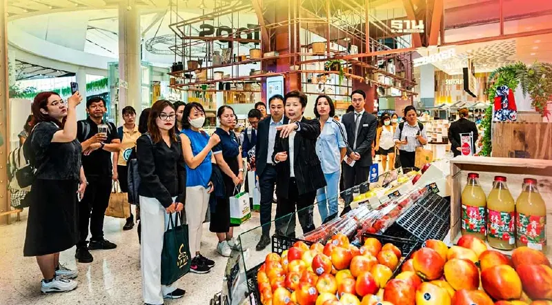 กลุ่มเซ็นทรัล เปิดบ้านโชว์โมเดลต้นแบบค้าปลีกรับนักลงทุนเวียดนาม