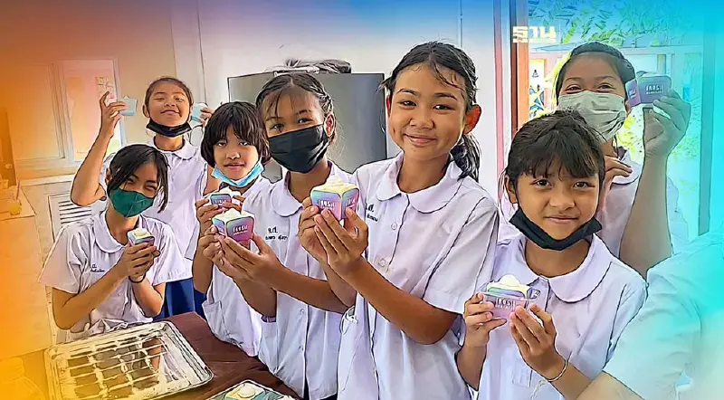 CPF สานประโยชน์โครงการเลี้ยงไก่ไข่ฯ สร้างทักษะอาชีพเบเกอรี่เด็ก Connext ED