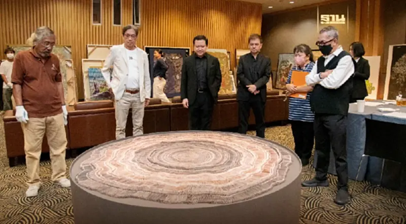 ผลงาน“หนึ่งเดียวกัน” คว้า“รางวัลช้างเผือก” หัวข้อ"รักโลก" ไปครอง ผลงาน“หนึ่งเดียวกัน” คว้า“รางวัลช้างเผือก” หัวข้อ"รักโลก" ไปครอง
