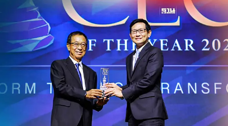 "อรรถพล ฤกษ์พิบูลย์" คว้าสุดยอด "CEO" แห่งปี "อรรถพล ฤกษ์พิบูลย์" คว้าสุดยอด "CEO" แห่งปี