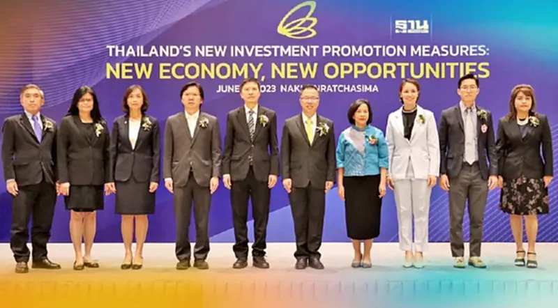 "บีโอไอ"เร่งขับเคลื่อนลงทุนอีสานปั้น NeEC สู่เมืองหลวง BCG อาเซียน "บีโอไอ"เร่งขับเคลื่อนลงทุนอีสานปั้น NeEC สู่เมืองหลวง BCG อาเซียน