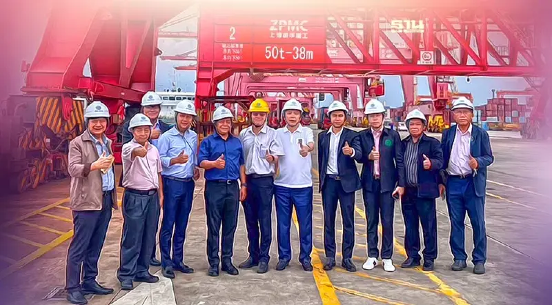 “อลงกรณ์ ”นำทีมไทยเยือนจีนขยายส่งออกกุ้ง -ผลไม้ สำรวจท่าเรือจ้านเจียง