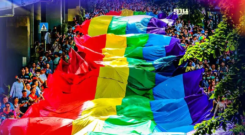 กระหึ่มกลางกรุงขบวนพาเหรด Bangkok Pride 2023