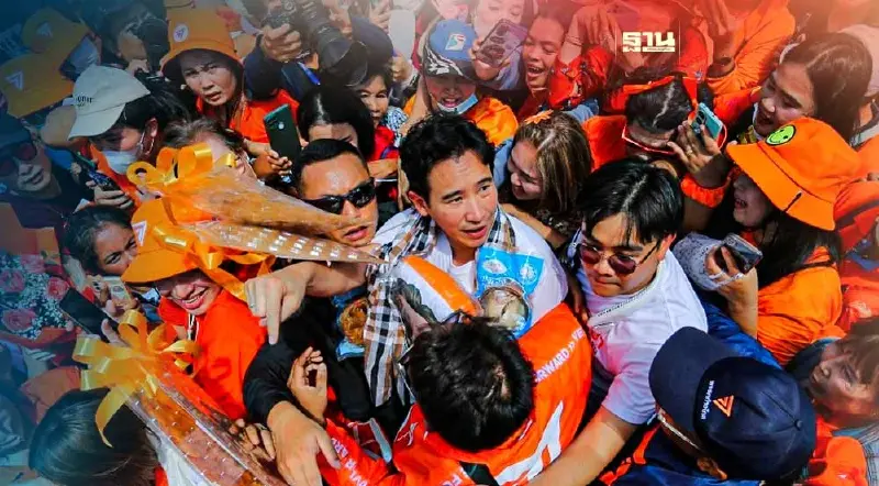 สื่อต่างประเทศเกาะติดศึกถล่ม "พิธา" ชะตาการเมืองขึ้นกับศาลรัฐธรรมนูญ