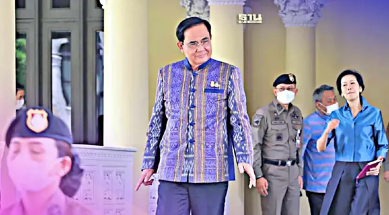 ย้อนภารกิจวันนี้ "พล.อ.ประยุทธ์" ก่อนประกาศวางมือทางการเมือง ย้อนภารกิจวันนี้ "พล.อ.ประยุทธ์" ก่อนประกาศวางมือทางการเมือง