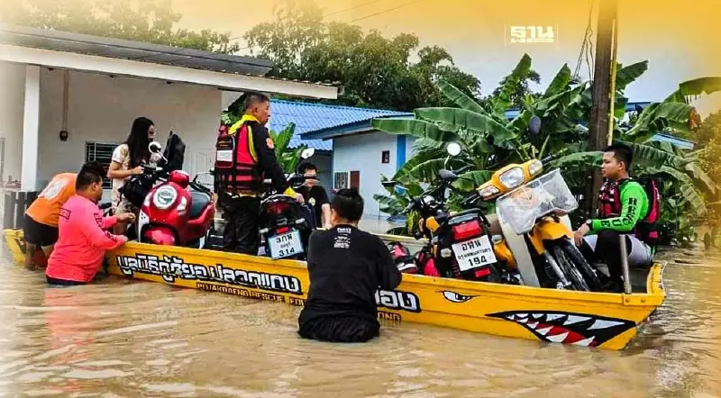 น้ำท่วมระยอง ผู้ว่าฯเตือนปชช.เตรียมขนของขึ้นที่สูง