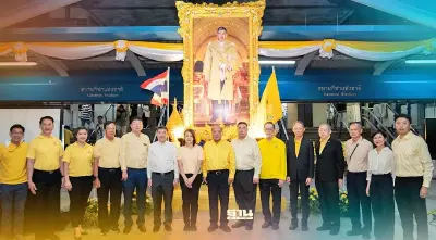 กลุ่มบริษัทบีทีเอส จัดพิธีลงนามถวายพระพร และจุดเทียนถวายพระพรชัยมงคล