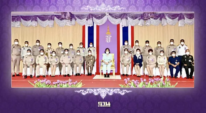 เฝ้ารับเสด็จกรมสมเด็จพระเทพฯ ติดตามศูนย์พัฒนาการเกษตรภูสิงห์ เฝ้ารับเสด็จกรมสมเด็จพระเทพฯ ติดตามศูนย์พัฒนาการเกษตรภูสิงห์