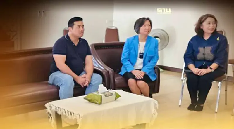 "ท่านอ้น" เปิดใจหลังกลับไทยครั้งแรกในรอบ 27 ปี "ท่านอ้น" เปิดใจหลังกลับไทยครั้งแรกในรอบ 27 ปี