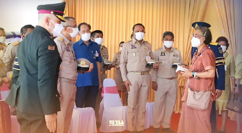 สมเด็จพระกนิษฐาธิราชเจ้า กรมสมเด็จพระเทพรัตนราชสุดาฯ สยามบรมราชกุมารี เสด็จพระราชดำเนินทอดพระเนตรงานของดีเมืองนรา สมเด็จพระกนิษฐาธิราชเจ้า กรมสมเด็จพระเทพรัตนราชสุดาฯ สยามบรมราชกุมารี เสด็จพระราชดำเนินทอดพระเนตรงานของดีเมืองนรา