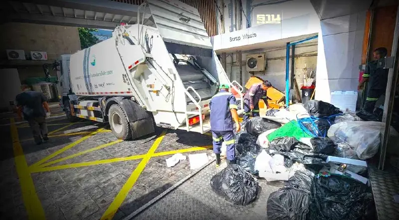 ชาวกทม.เฮ "ชัชชาติ"  ดันรถขยะอีวี รุกพลังงานสะอาด