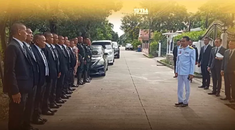 ส่องทีมอารักขา "สุทิน คลังแสง" ศรภ.จัดเต็มคุ้มกันรมว.กลาโหม ส่องทีมอารักขา "สุทิน คลังแสง" ศรภ.จัดเต็มคุ้มกันรมว.กลาโหม